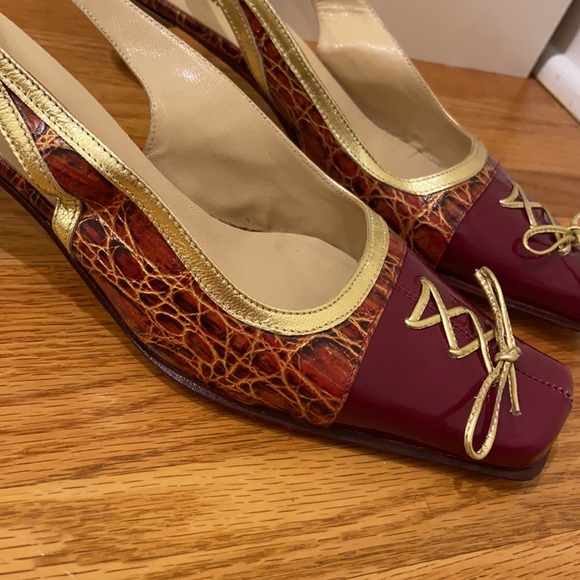 Roberto Rinaldi Leather Slingback Kitten Heels - Picture 4 of 14